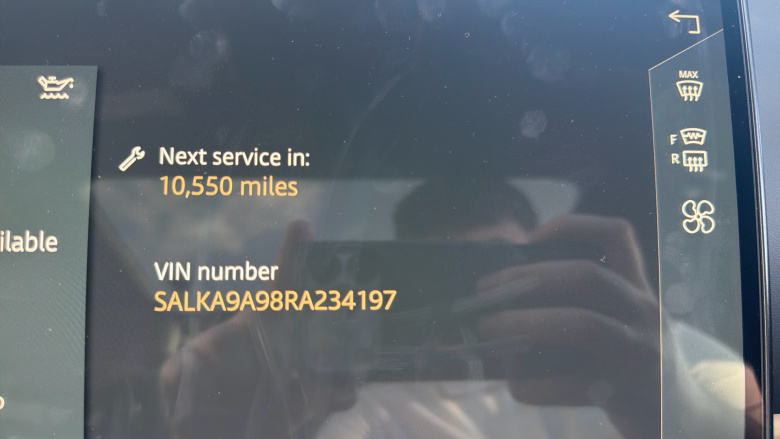 Land Rover Range Rover 4.4 P615 V8 SV 4dr Auto Petrol Estate